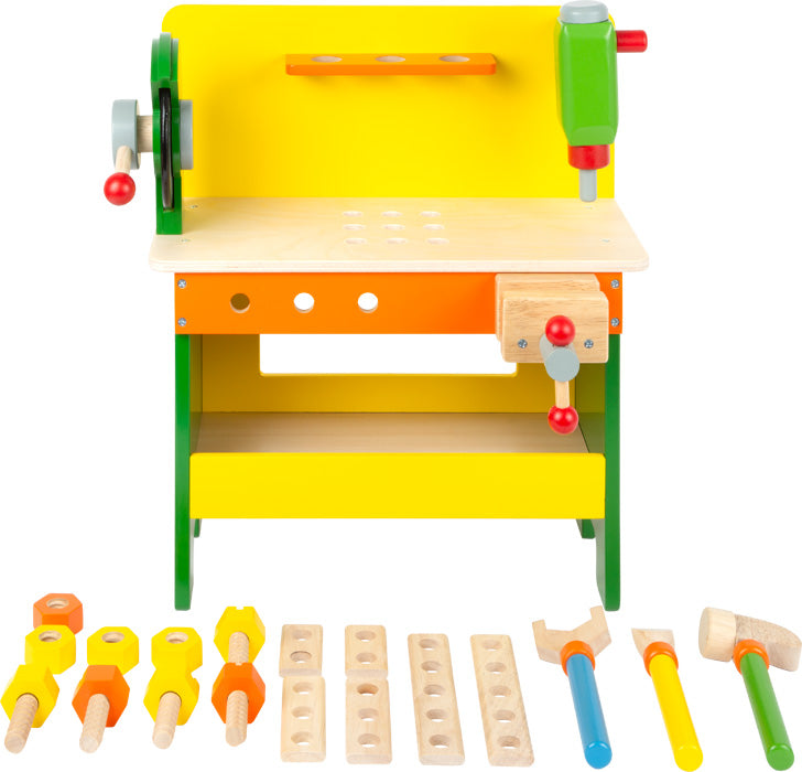 kleine Werkbank aus Holz mit Zubehör von small foot - Bauen Werkzeug Schraubenzieher