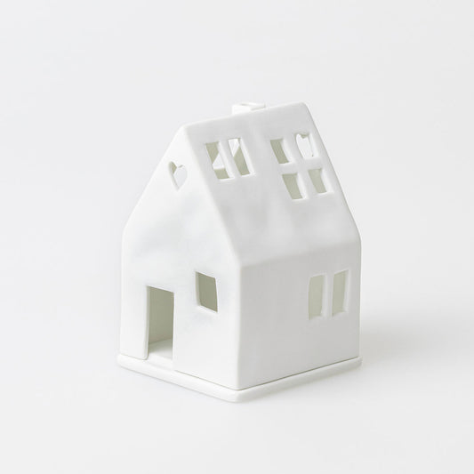 Lichthaus aus Porzellan " Liebe macht aus einem Haus ein Zuhause " von räder design