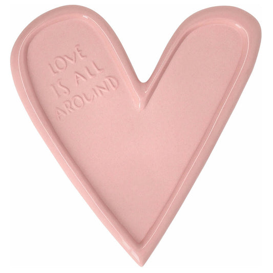 Rosa Herz Teller mit eingraviertem Text 'Love is all around' von räder design, ideal als Geschenkidee.