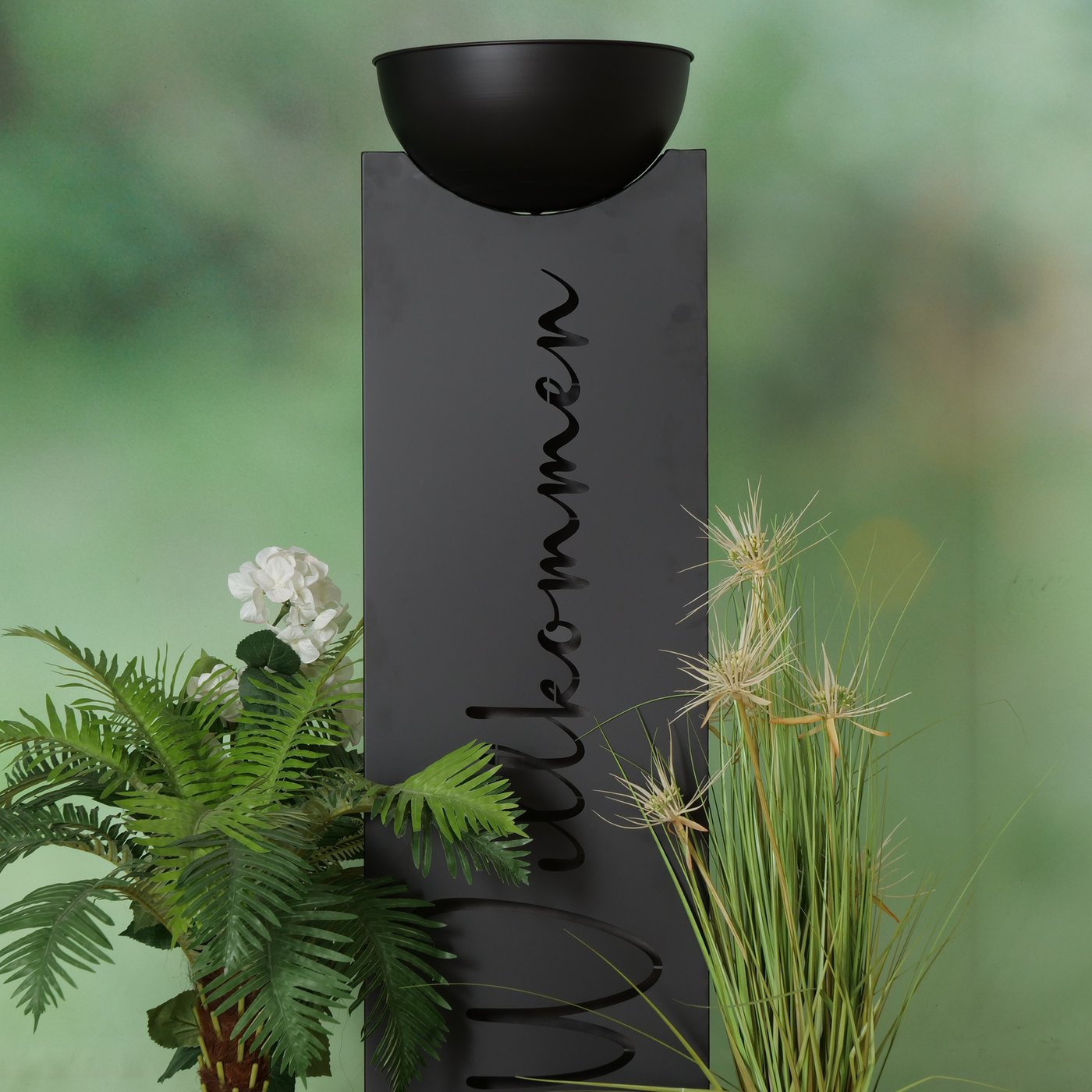 Dekosäule mit Pflanzschale aus Metall "Willkommen" von Boltze - Garten Dekoration Blumen