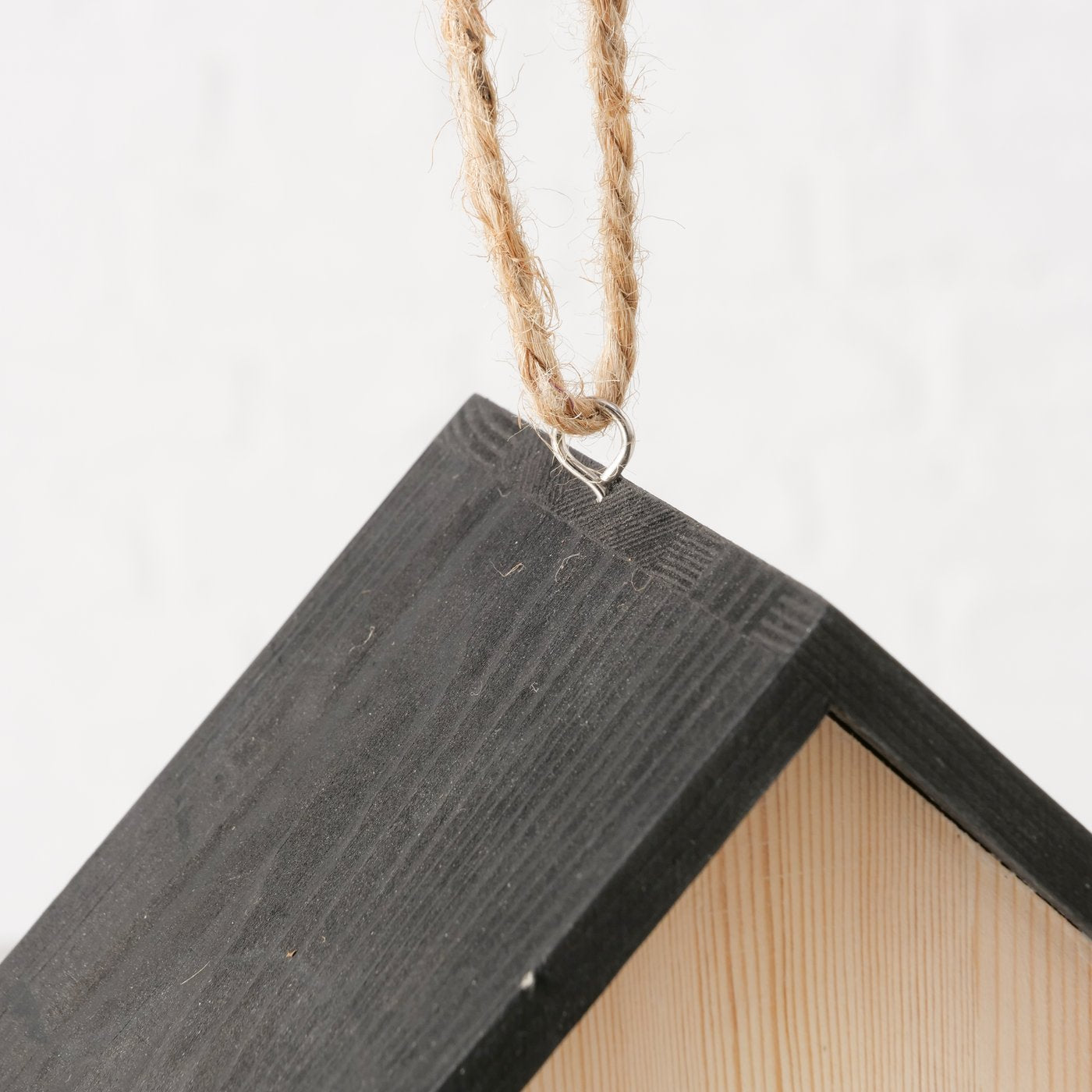 Vogelhaus aus Holz " Eintritt frei / Willkommen " von Boltze Garten Modern