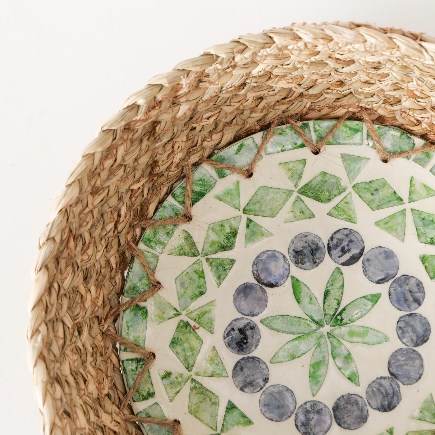 Korb aus Seegras mit Mosaikboden Ø 23 cm von Boltze Moderner Korb Brötchen etc.