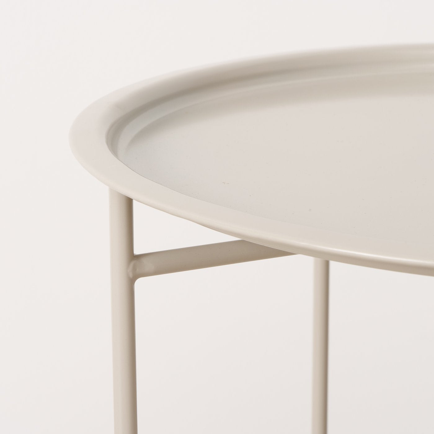 Tabletttisch/Beistelltisch aus Metall schlicht beige 46 cm von Boltze