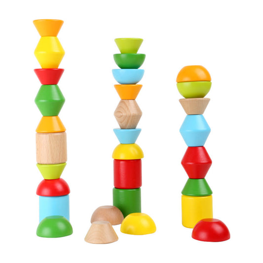 Stapelspiel aus Holz von small foot - Bausteine Stapeln