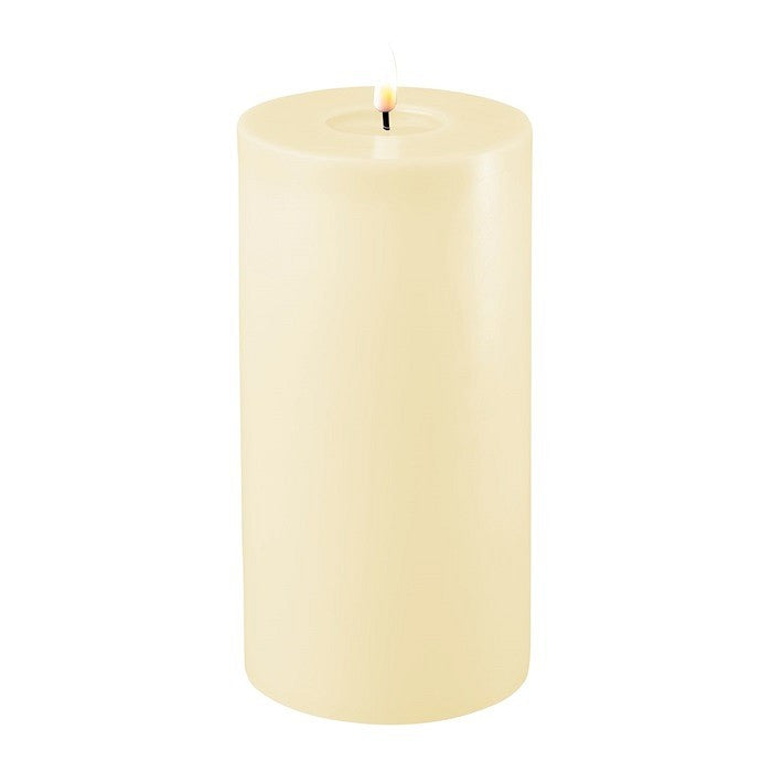 LED Stumpenkerze creme 20 cm von Deluxe Homeart - Kerzen/Candles