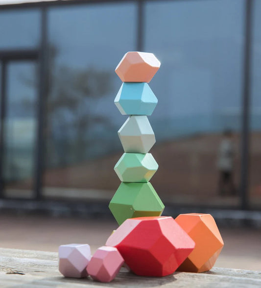 Balanciersteine aus Holz von UMU Bauen, stapeln, balancieren Holzspielzeug