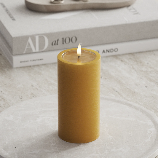 LED Stumpenkerze 15 cm curry von Deluxe / Unique Homeart Candle / Kerzen
