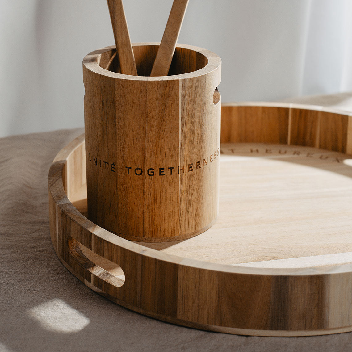 Behälter aus Holz " Zusammenhalt " von räder design für Küchenutensilien