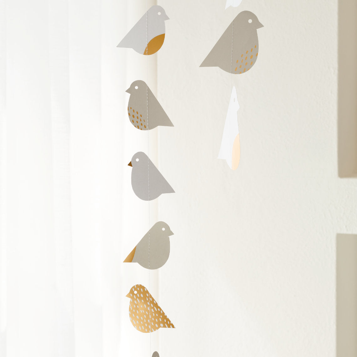 Girlande " Piepmatzkette " von räder design - Papiergirlande Vögel