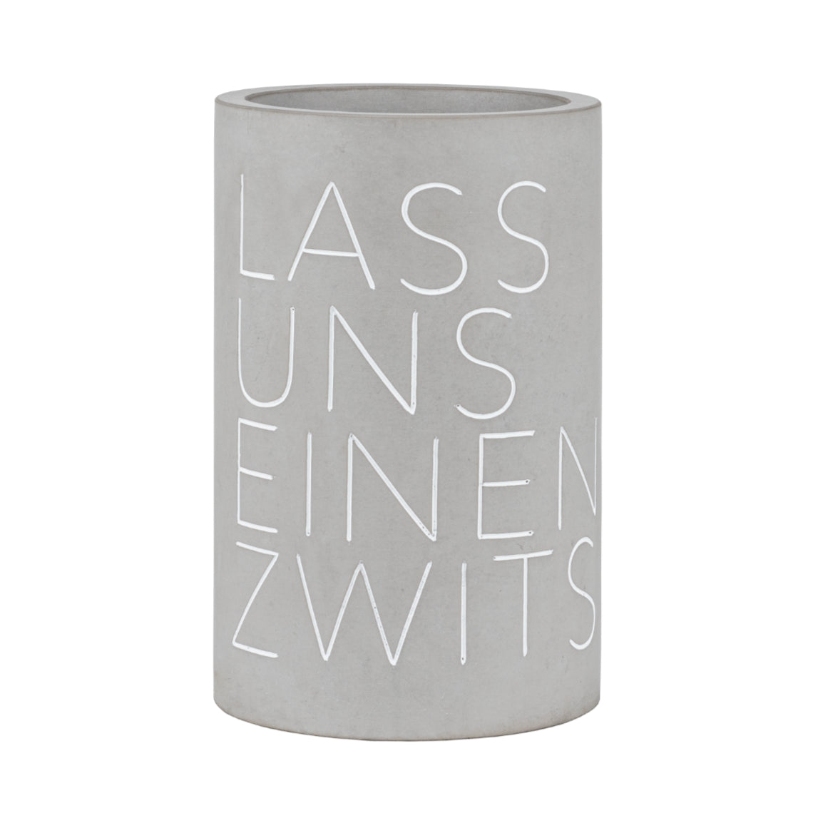 Weinkühler aus Beton " Lass uns einen zwitschern " von räder design