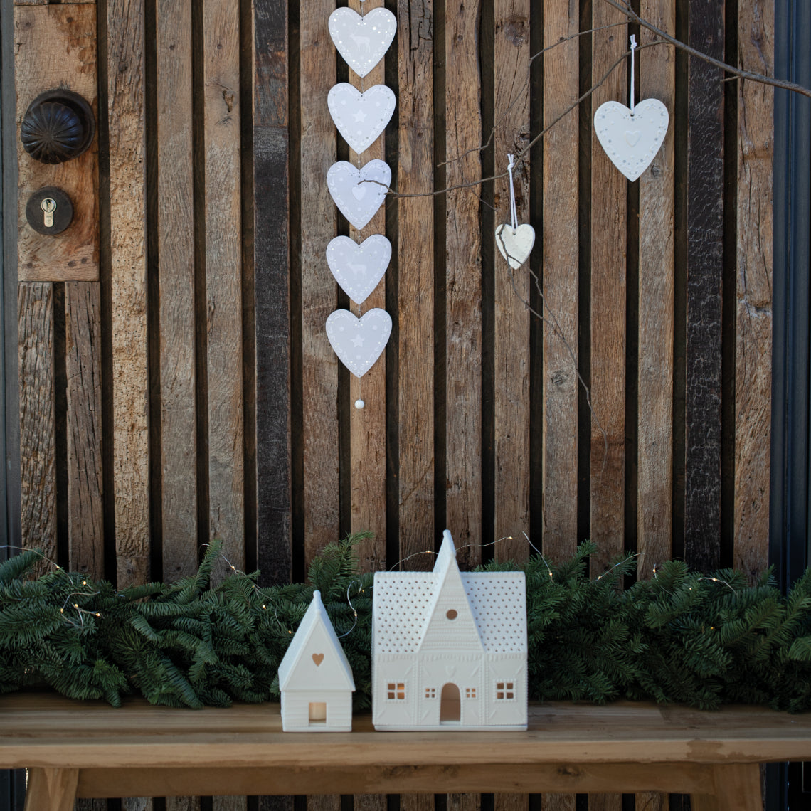 Lichthaus aus Porzellan Lebkuchenhaus (groß) von räder design - Teelichthalter Weihnachten Weihnachtsdekoration