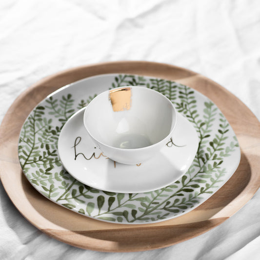 Teller (klein) aus Porzellan " Hüftgold " von räder design lustiges mitbringsel oder dekorativ zum essen