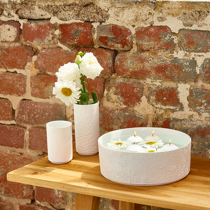 große Deko-Schale aus Porzellan mit Blumenmuster von räder design - Hingucker Schale