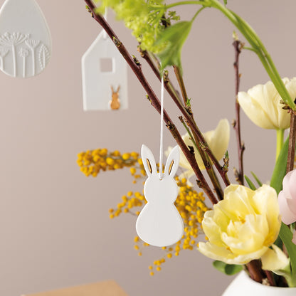 Anhänger „Hase“ von räder design - Osterdeko aus Porzellan