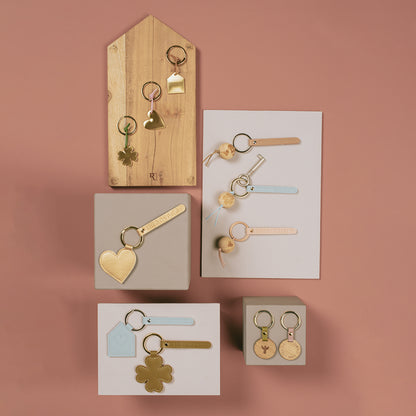 Schlüsselanhänger „Heimatliebe“ von räder design - stilvolles Accessoire