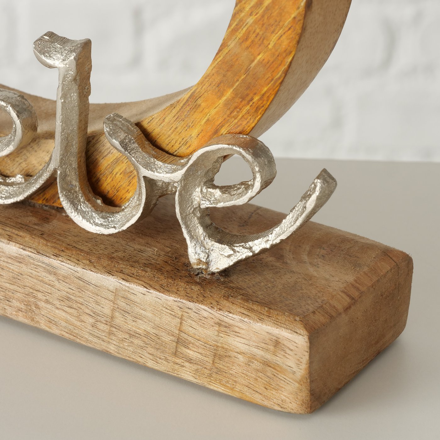 Dekoaufsteller aus Holz und Aluminium mit Herz "Liebe" von Boltze
