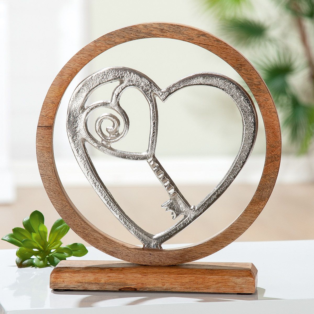 Standrelief Aufsteller Schlüssel zum Herzen aus Mangoholz und Aluminium von Gilde