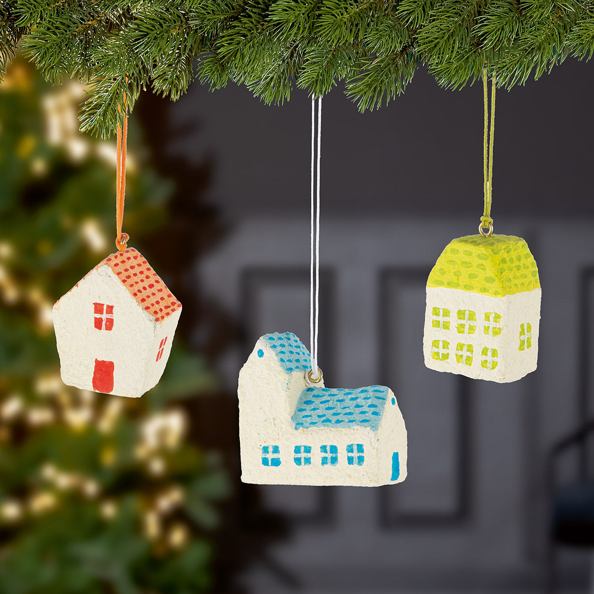 3er Set Baumschmuck „Glasgow“ von Gilde – Gestreifte Häuser aus Baumwolle