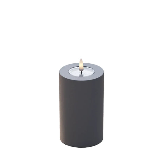 Outdoor LED-Stumpenkerze in grau 7,5 * 12,5 cm von Deluxe Homeart - Qualität aus Dänemark