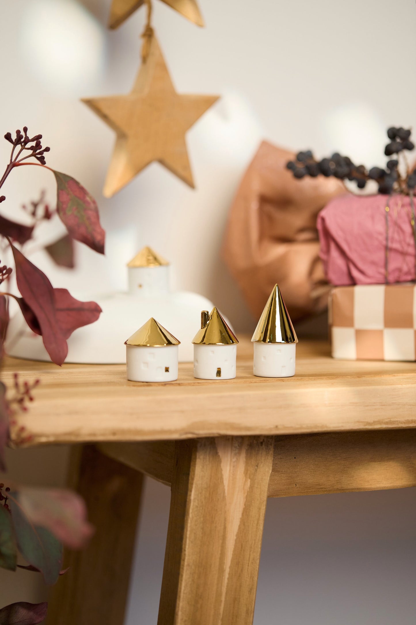 Minihäuschen Set aus Porzellan von räder design Weihnachtsdekoration Maße: H.3,5-5,5cm