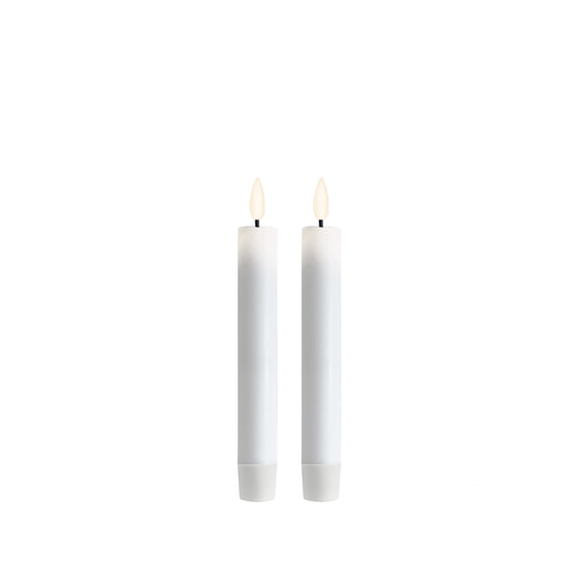 LED Stabkerzen 2 Stück 15 cm Weiß von Deluxe / Unique Homeart Candle / Kerzen