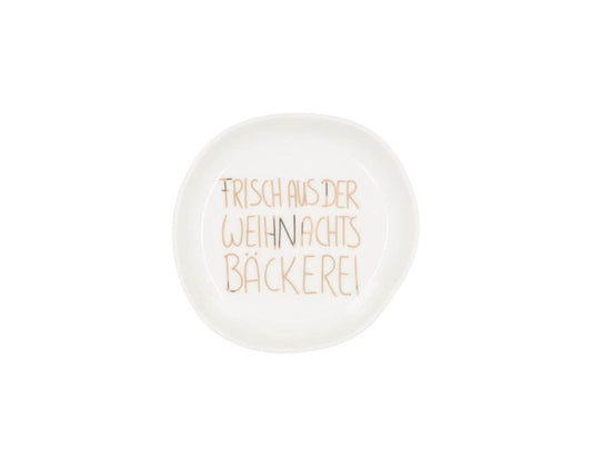 Kleiner Teller aus Porzellan "Frisch aus der Weihnachtsbäckerei" von räder design - Weihnachten Weihnachtsdekoration