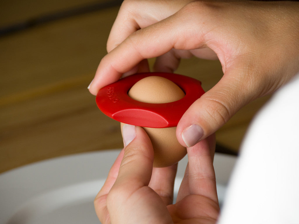 cregg in Schwarz -Die feine Art Eier zu öffnen - Eieröffner / Eierbecher / Serviettenhalter von Brainstream