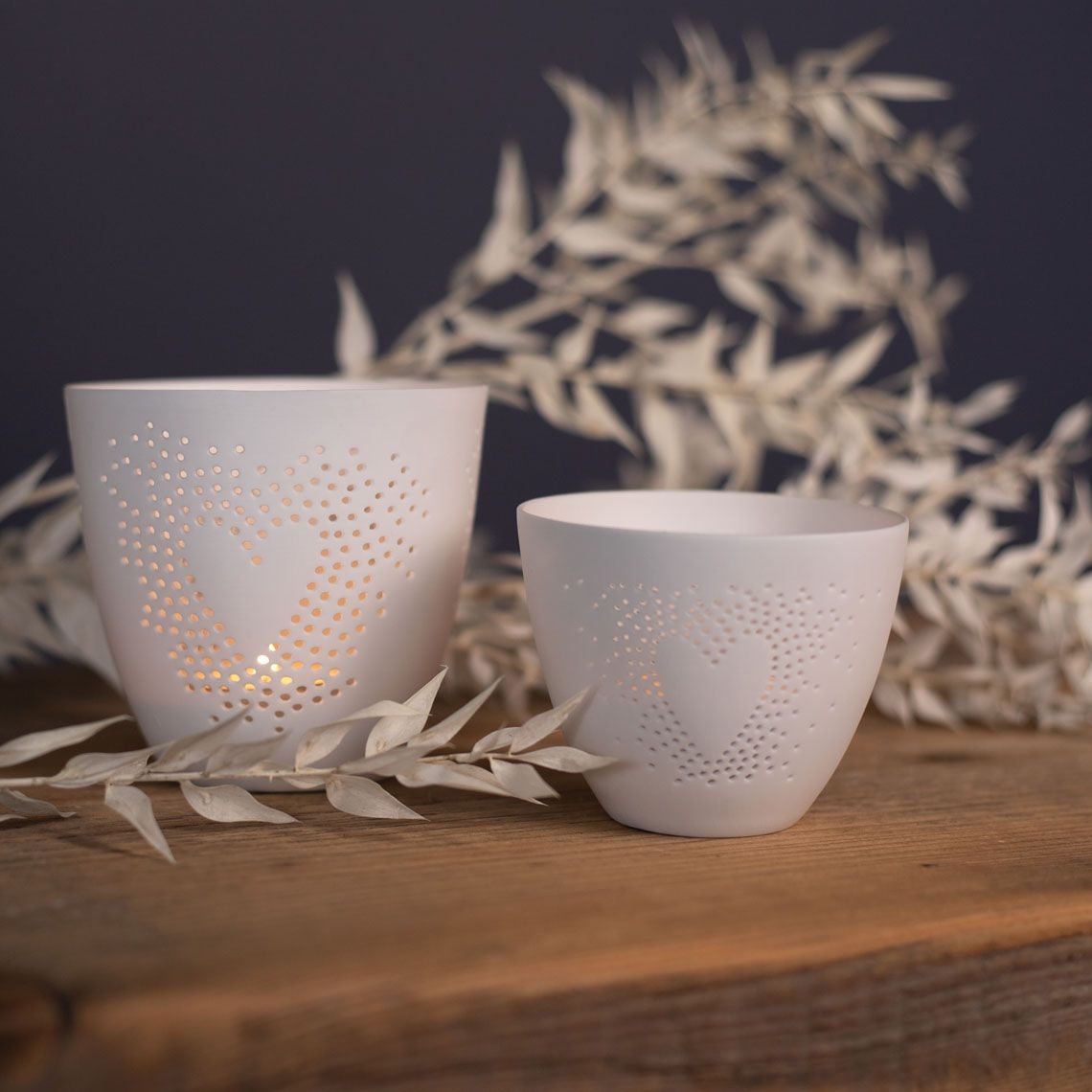 feiner Teelichthalter " Herz " aus Porzellan von räder design Liebe Hochzeit Valentinstag etc. Dekoration & Geschenkidee