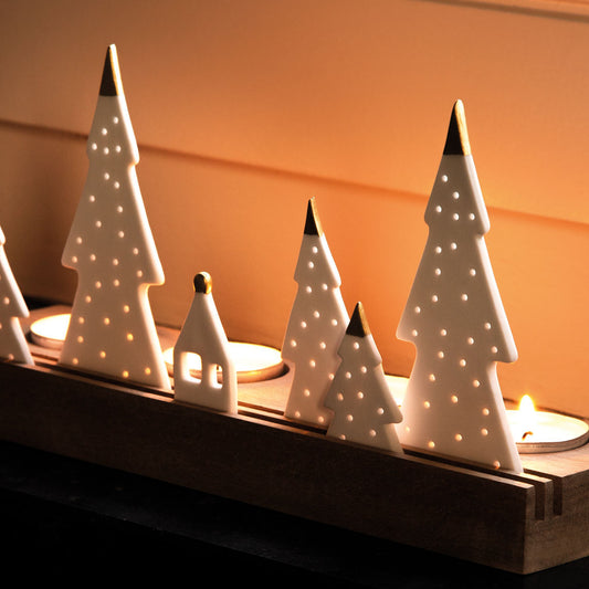 Teelichthalter aus Holz mit Porzellantannen von räder design - Kerzenhalter Weihnachten Weihnachtsdekoration
