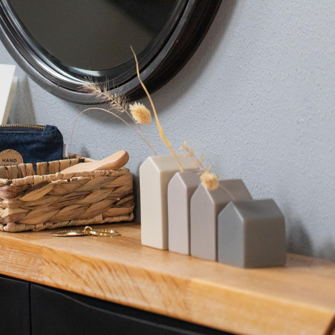 Minivasen grau aus Porzellan 4er-Set Häuser von räder design